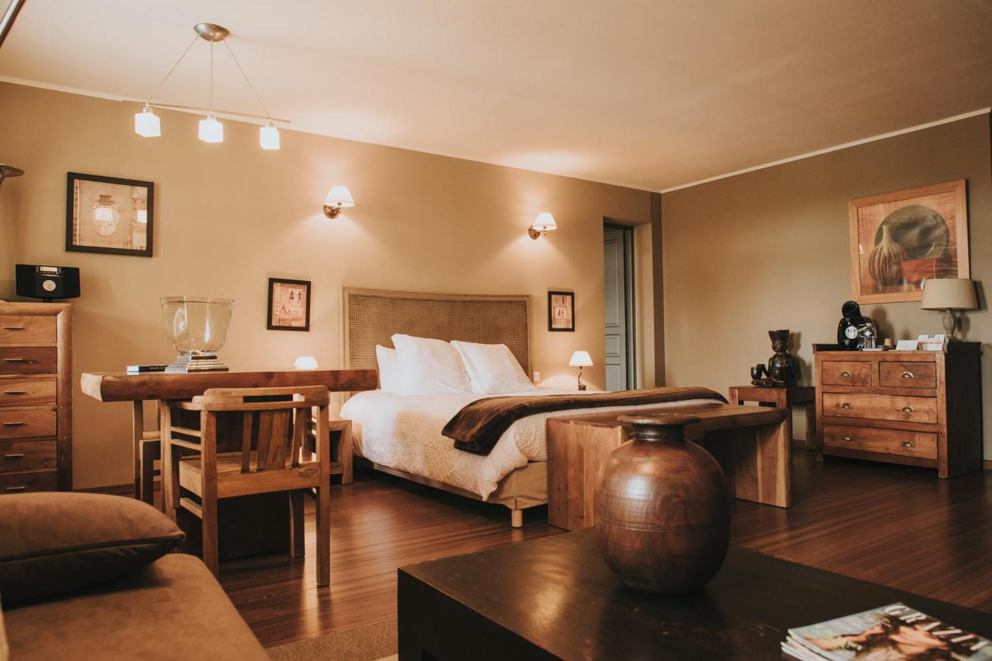 Logis Hotel-Restaurant - Le Moulin D'Artres מראה חיצוני תמונה